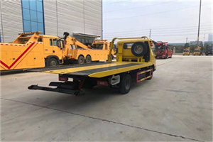 从江非事故拖车