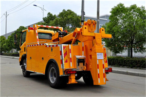 从江高速路拖车费